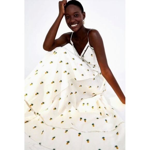 Farm Rio White Linen Embroidered Pineapple Maxi Dress - M - Picture 1 of 8
